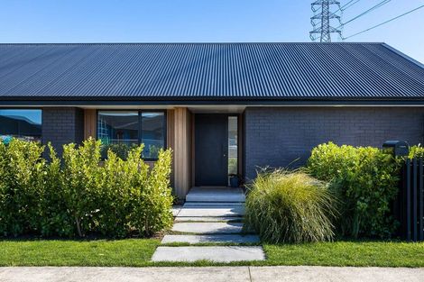 Photo of property in 29 Honeyfield Drive, Whalers Gate, New Plymouth, 4310