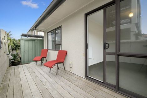 Photo of property in 8e Heath Street, Mount Maunganui, 3116