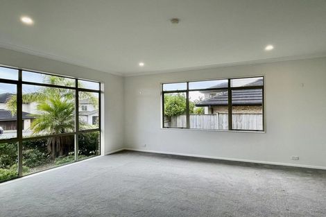 Photo of property in 6 Oak Bark Drive, Schnapper Rock, Auckland, 0632