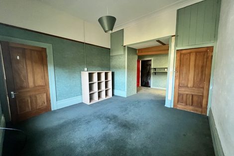 Photo of property in 105 Tasman Street, Mount Cook, Wellington, 6021