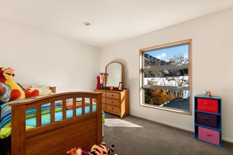 Photo of property in 2 Morning Star Terrace, Arthurs Point, Queenstown, 9371