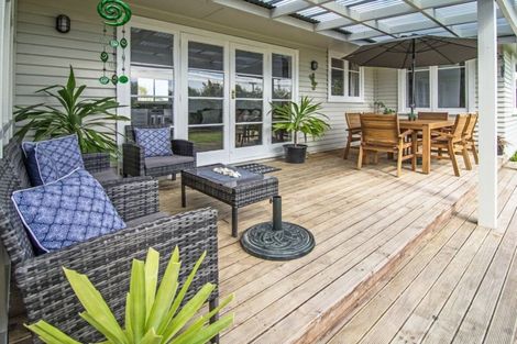 Photo of property in 14 Wavell Crescent, Lansdowne, Masterton, 5810