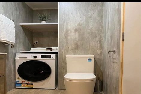 Photo of property in 5 Wakanui Street, Birkenhead, Auckland, 0626