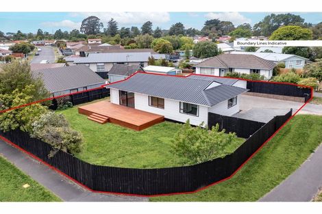 Photo of property in 17 Keighleys Road, Bromley, Christchurch, 8062