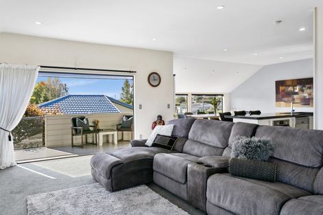 Photo of property in 2/7 Ngamotu Road, Taupo, 3330