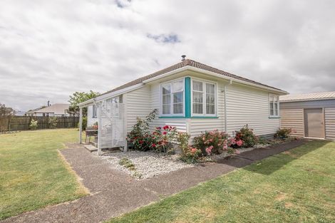 Photo of property in 66 Rintoul Street, Westport, 7825