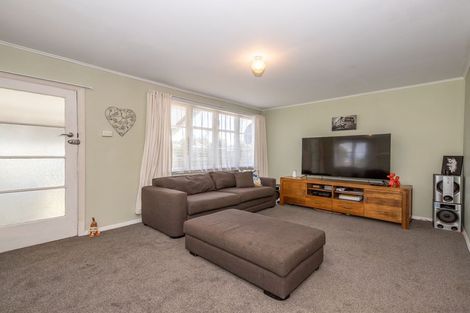 Photo of property in 66 Rintoul Street, Westport, 7825