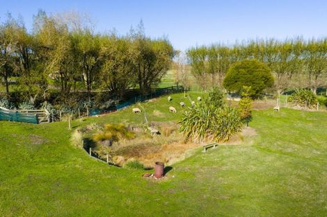 Photo of property in 451 Pyke Road, Glen Oroua, Palmerston North, 4477