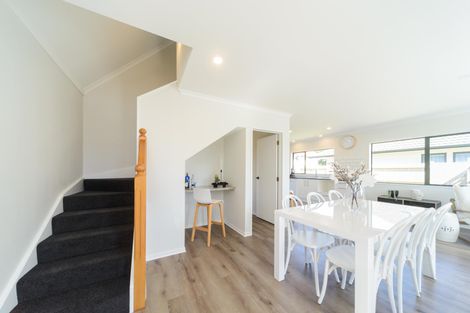 Photo of property in 406a Featherston Street, Palmerston North, 4414