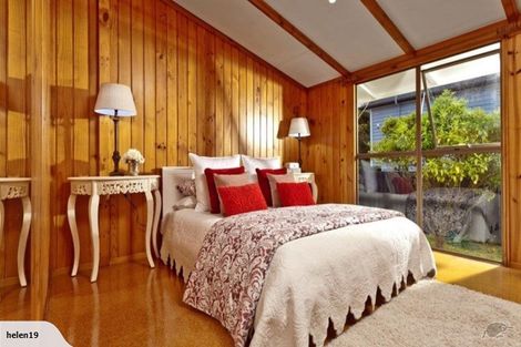 Photo of property in 10 Phillipa Place, Browns Bay, Auckland, 0630