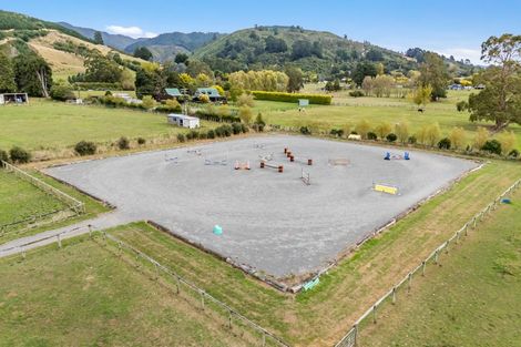 Photo of property in 61a Colletts Road, Mangaroa, Upper Hutt, 5371