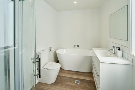 Photo of property in 58 Rangiora Avenue, Kaiwharawhara, Wellington, 6035