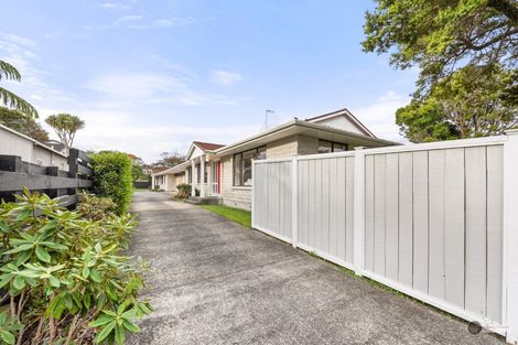 Photo of property in 19a Totara Crescent, Woburn, Lower Hutt, 5010