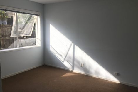 Photo of property in 12 Moorpark Place, Ilam, Christchurch, 8041