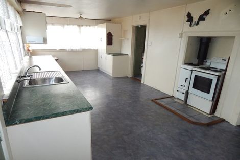 Photo of property in 104 Peel Street, Westport, 7825