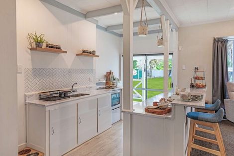 Photo of property in 95 Russell Street, Westport, 7825