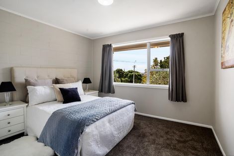 Photo of property in 3/68 Rua Road, Glen Eden, Auckland, 0602