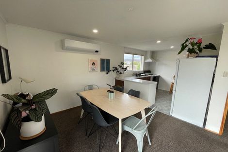 Photo of property in 4/50 Paynters Avenue, Strandon, New Plymouth, 4312