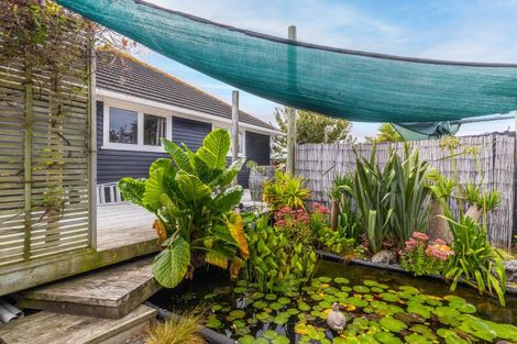 Photo of property in 52 Kowhai Street, Castlecliff, Whanganui, 4501