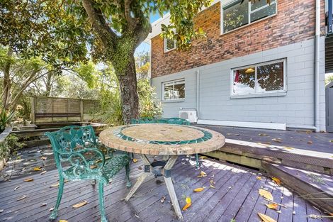 Photo of property in 14a Kowhai Road, Campbells Bay, Auckland, 0630