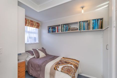 Photo of property in 15 Duke Street, Levin, 5510