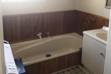 Photo of property in 15 Budleigh Street, Frankleigh Park, New Plymouth, 4310