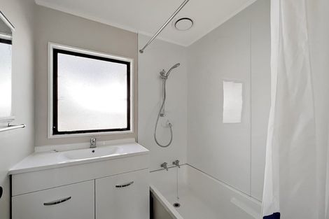 Photo of property in 171 Bradbury Road, Highland Park, Auckland, 2010