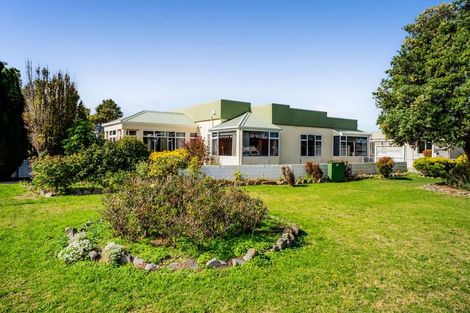 Photo of property in 74 South Road, Manaia, 4612