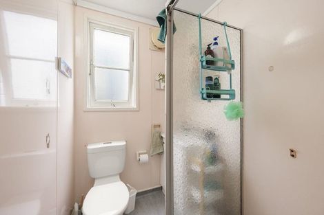 Photo of property in 25 Myrtle Crescent, Mount Cook, Wellington, 6021