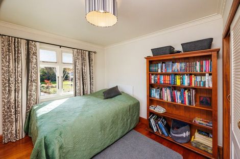 Photo of property in 70 Heretaunga Street, Palmerston North, 4414