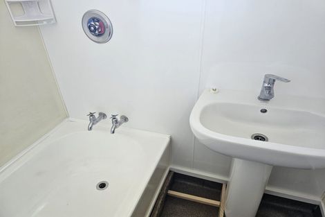 Photo of property in 4 Kuratawhiti Street, Greytown, 5712