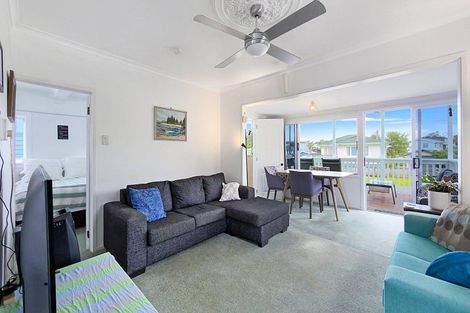 Photo of property in 11 Tatahi Street, Te Puru, Thames, 3575