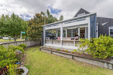 Photo of property in 1a Campbell Court, Pauanui, Hikuai, 3579