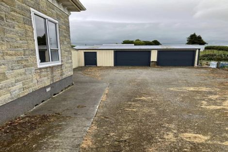 Photo of property in 92 Collingwood Street, Eltham, 4322