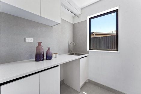 Photo of property in 38a Hyperion Drive, Randwick Park, Auckland, 2105