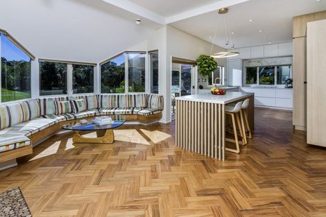 Photo of property in 1/9 The Esplanade, Castor Bay, Auckland, 0620
