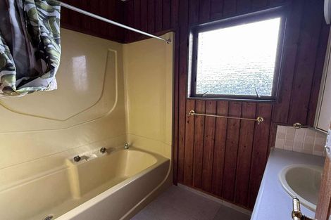 Photo of property in 31 Meeanee Quay, Westshore, Napier, 4110