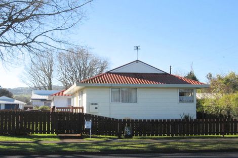 Photo of property in 80 Kelvin Road, Papakura, 2110