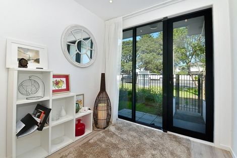 Photo of property in 4/445 Hibiscus Coast Highway, Orewa, 0931