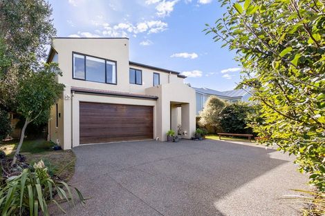 Photo of property in 7 Avion Terrace, Raumati Beach, Paraparaumu, 5032