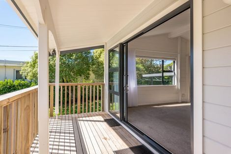 Photo of property in 30 Middleton Road, Johnsonville, Wellington, 6037