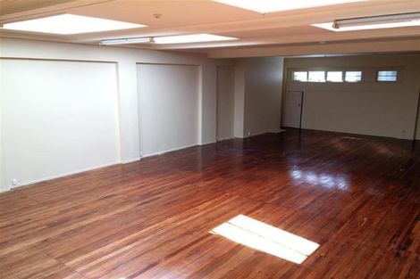 Photo of property in 35c Tay Street, Mount Maunganui, 3116