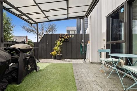 Photo of property in 9 Pasla Close, Papakura, 2110