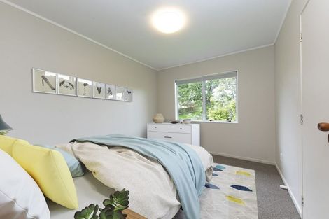 Photo of property in 18 Sarona Avenue, Glen Eden, Auckland, 0602