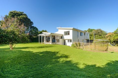 Photo of property in 106 Atawhai Road, Fitzherbert, Palmerston North, 4410