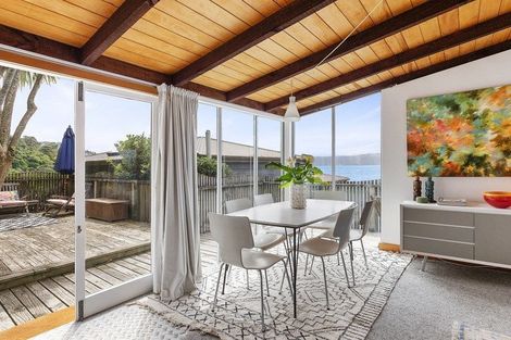 Photo of property in 149a Marine Parade, Seatoun, Wellington, 6022