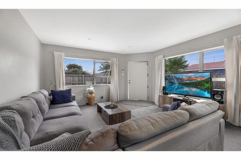 Photo of property in 72 Cumnor Terrace, Woolston, Christchurch, 8023