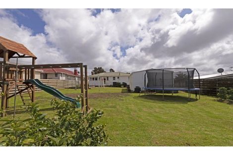 Photo of property in 76 Forest Hill Road, Henderson, Auckland, 0612