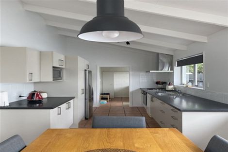 Photo of property in 10 Glen Place, Parklands, Christchurch, 8083