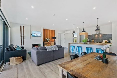 Photo of property in 6 Keats Place, Hanmer Springs, 7334